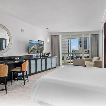 Fontainebleau Resort Balcony W Ocean And City View Miami Beach Buitenkant foto