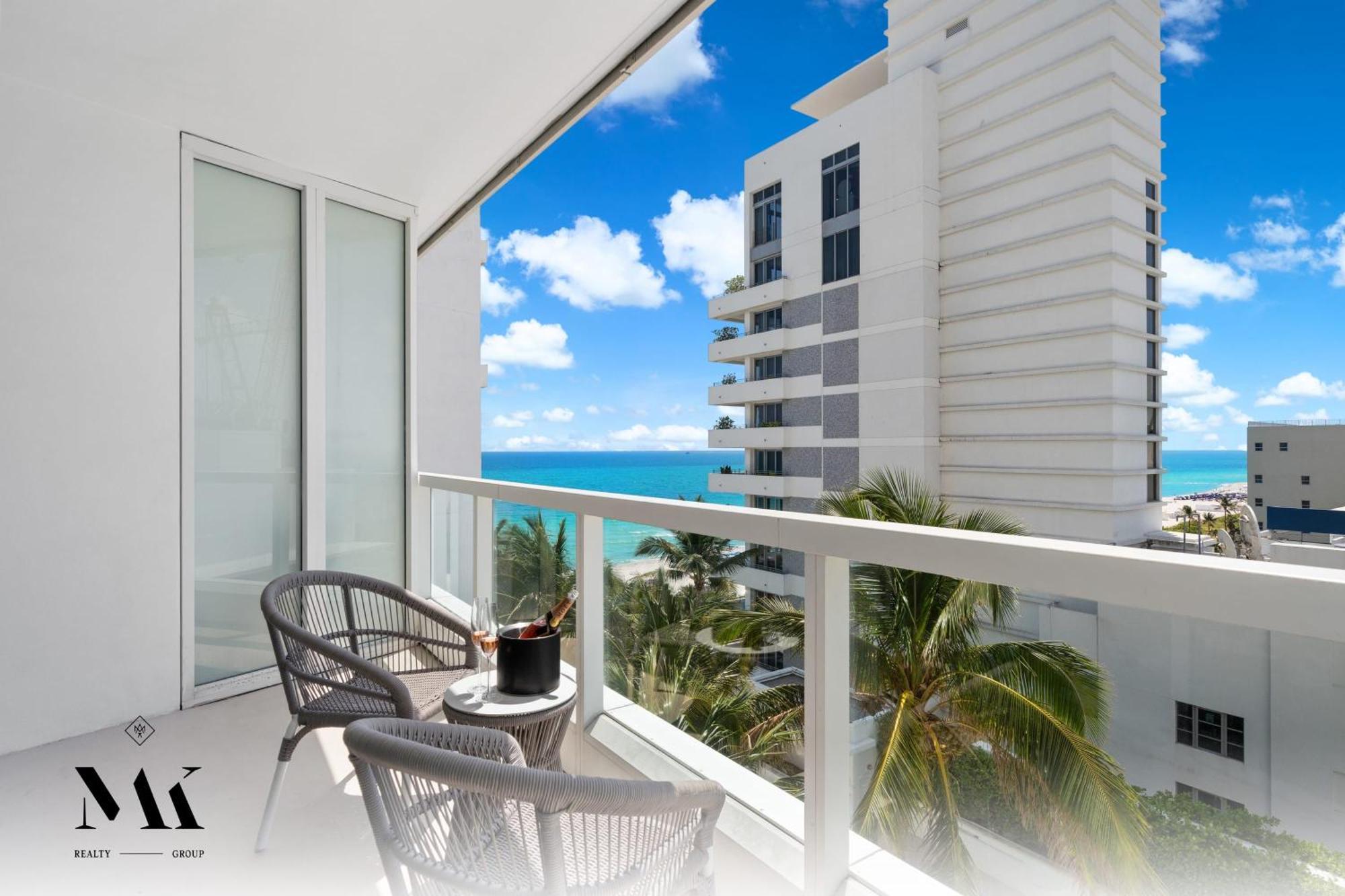 Fontainebleau Resort Balcony W Ocean And City View Miami Beach Buitenkant foto
